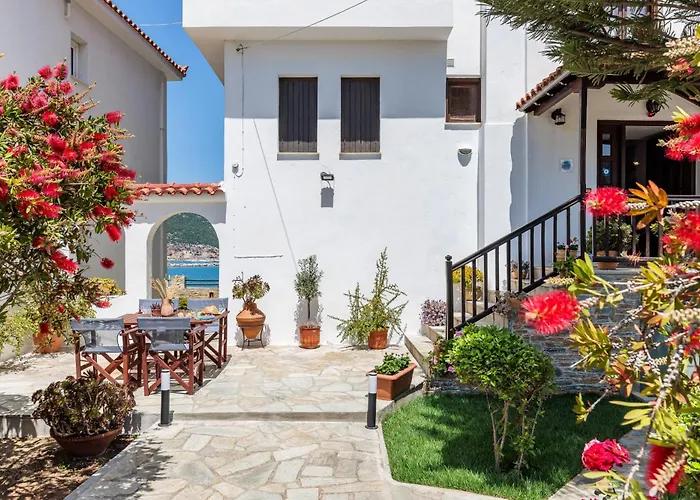 Nikolaos Apartman Szkópelosz