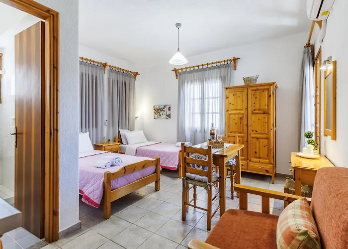 Nikolaos Apartman Szkópelosz